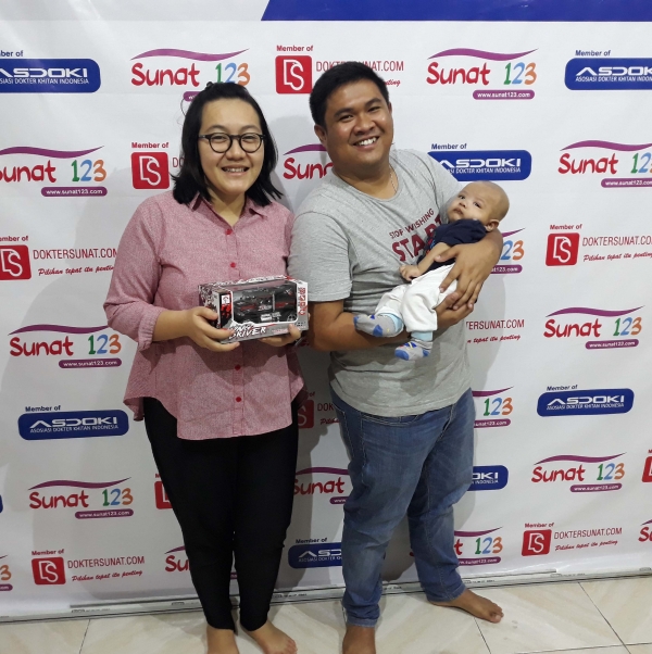 Sunat 123 - Jangan Ditunda Segera Disunat Bila Bayi Mengalami Hal Seperti Ini